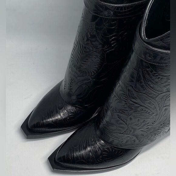 Givenchy Shark Lock Cowboy Ankle Boots In Western Leather size 39 - Picture 5 of 16